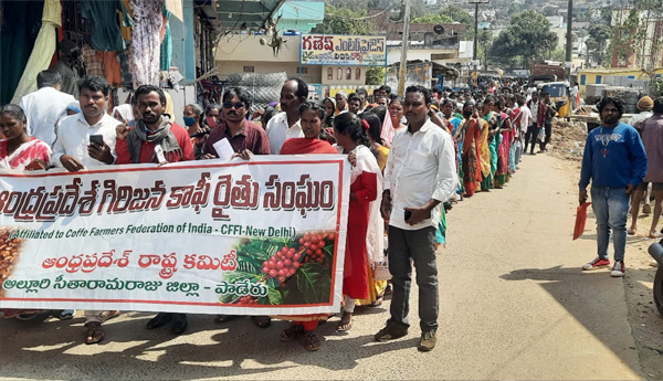 coffee-farmers-protest-visakha1