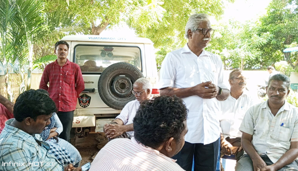 cpm-leader-meet-arrested-students-in-one-town-vsr