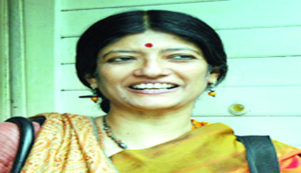 అనేక దేశాల్లో ముఖ్యంగా భారతదేశంలో, సాంస్కృతిక రంగంలో ప్రభుత్వ పెట్టుబడి గత దశాబ్ద కాలంగా స్థిరంగా తగ్గుతూ వస్తున్నదని ఇటీవల ''యునైటెడ్‌ నేషన్స్‌ ఎడ్యుకేషనల్‌, సైంటిఫిక్‌ అండ్‌ కల్చరల్‌ ఆర్గనైజేషన్‌'' (యునెస్కో) నుంచి వచ్చిన నివేదిక ధ్రువీకరించింది. దీని ప్రభావం సంక్షోభ సమయంలో సాంస్కృతిక, సృజనాత్మక రంగాలపై బలంగా చూపుతుంది. ప్రత్యేకించి అటువంటి కార్యకలాపాలు ''అవసరం లేనివి''గా వర్గీకరించబడినప్పుడు, కష్ట సమయాల్లో వాటికి మద్దతు తక్కువగా వుంటుంది.