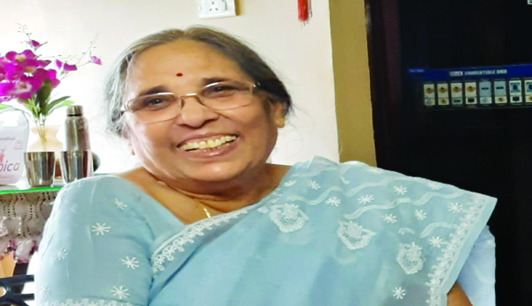 సాహిత్య వారధులు అనువాదకులు