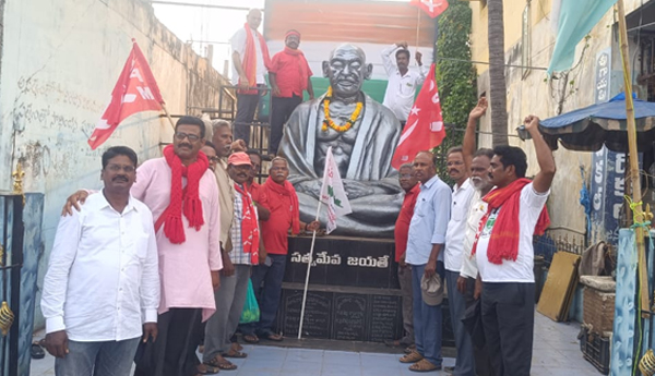 save-visakha-steel-bike-rally-in-sklm3