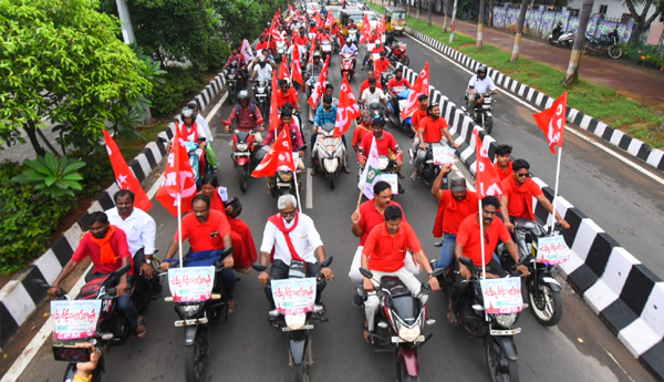 save-visakha-steel-bike-rally-in-visakha