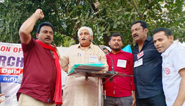 school-teachers-federation-of-india-parliament-march-delhi3