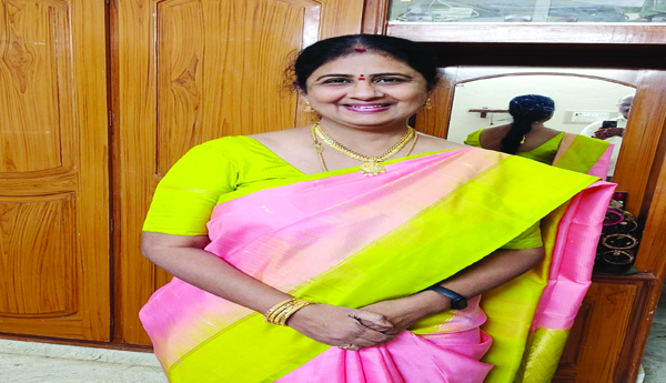 సాహిత్య వారధులు అనువాదకులు