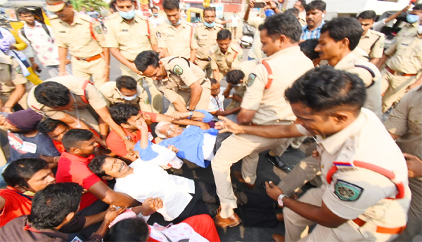 దేశ వ్యాప్త సమ్మె.. రాస్తారోకోలు.. బంద్‌లు.. అరెస్టులు.. చిత్రమాలిక.. 